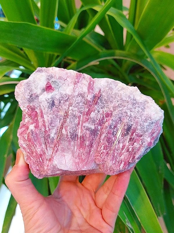 Pembe Turmalin Doğaltaş Kütle Mineral